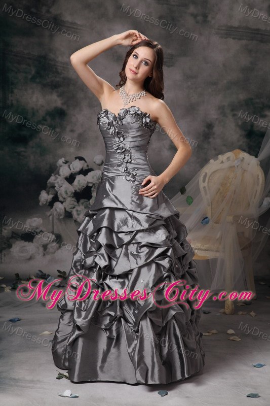Sweetheart Floral Embellishment Grey Evening Dress with Pick Ups