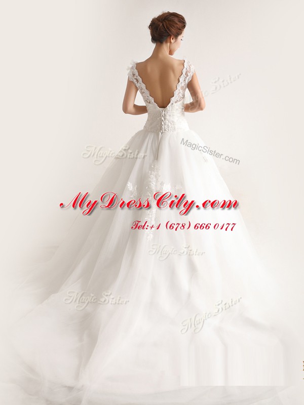 Scoop White Ball Gowns Lace and Appliques Wedding Gowns Lace Up Organza Sleeveless With Train